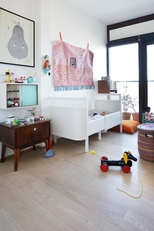 Olivia Ellen's charming babyroom on Apartment Therapy